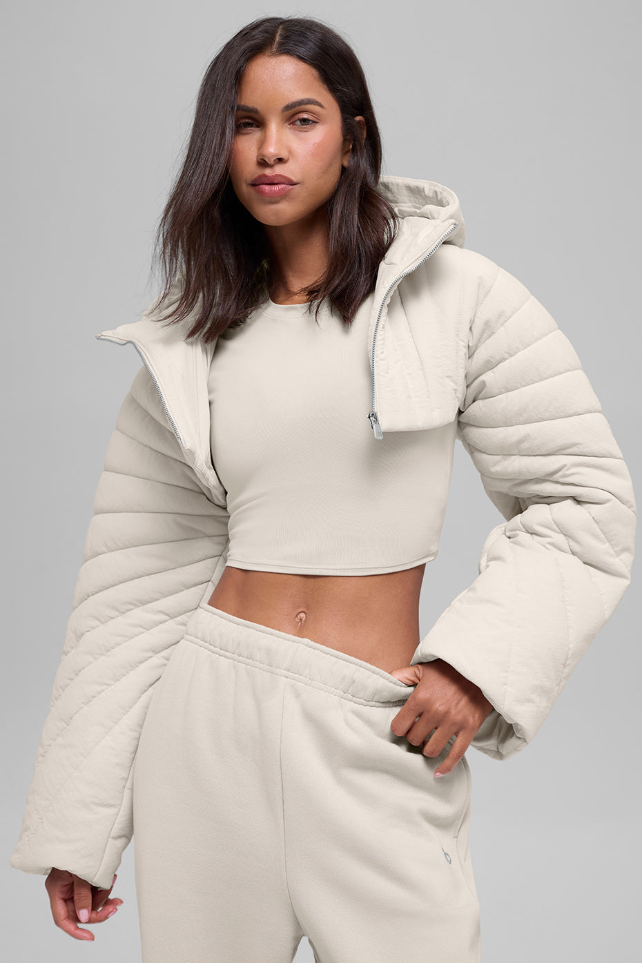 Gesteppter Starlight Puffer-Shrug – Bone