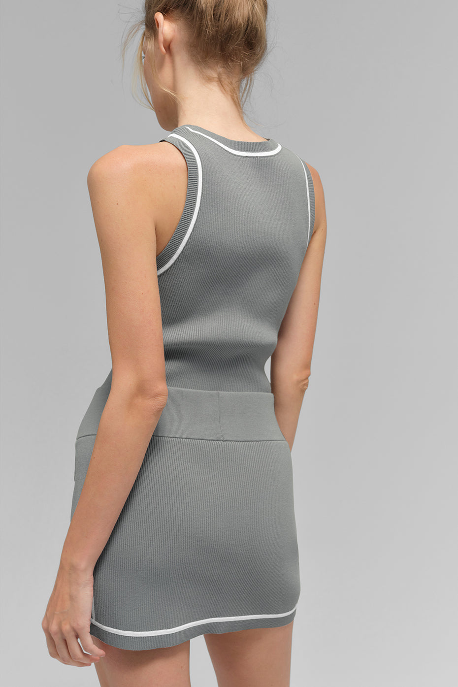 Ribbed Sweater Knit Highline Mini Skirt - Lunar Grey/White