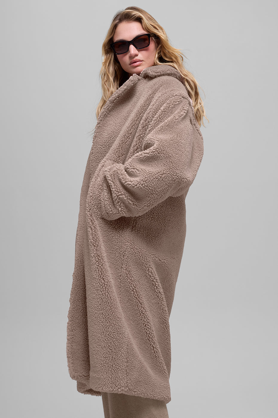 Oversized Sherpa-Trenchcoat – Chai Latte