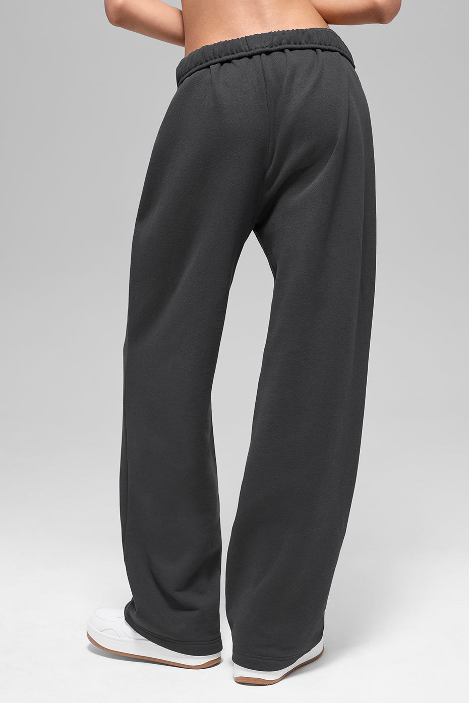 Straight Leg Sweatpant - Anthracite
