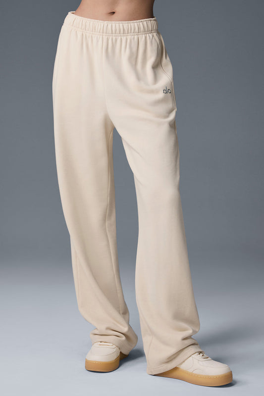 Straight Leg Sweatpant - Oat Milk