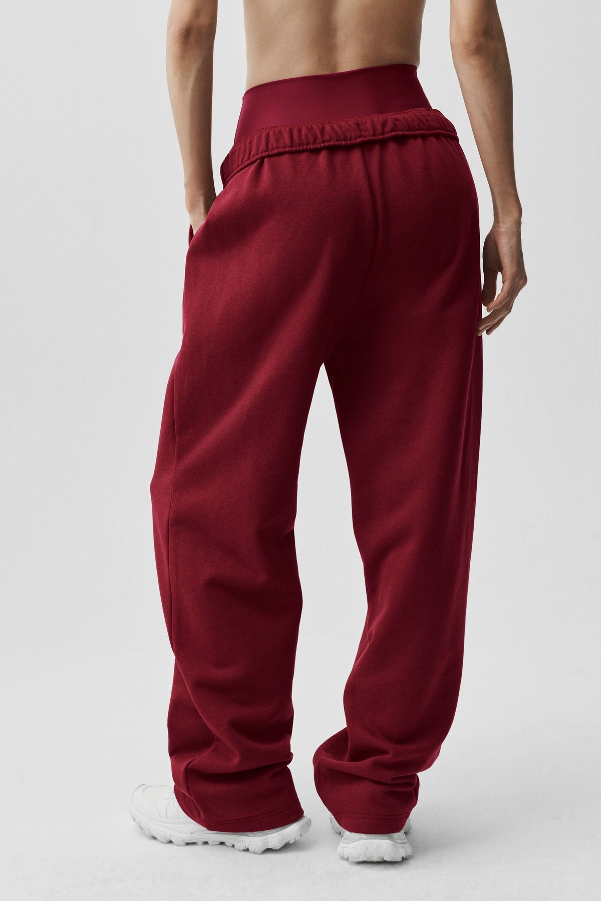 Straight Leg Sweatpant - Summer Romance Red