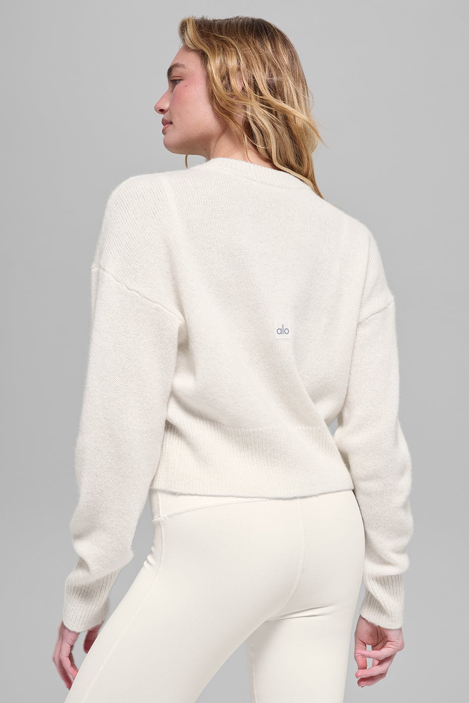 Wool Cashmere Cropped New Class Crewneck Sweater - Ivory