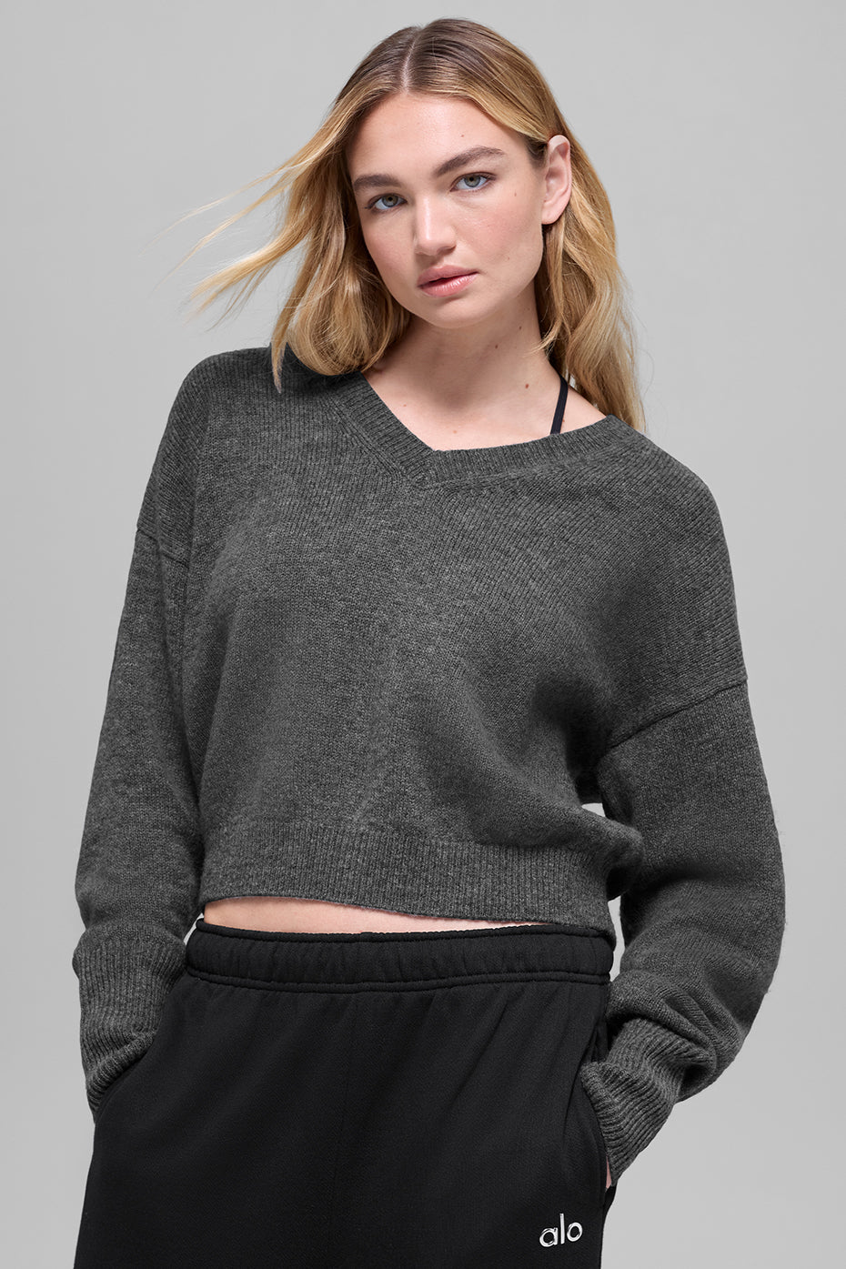 Wool Cashmere Cropped New Class V-Neck Sweater - Platinum Grey