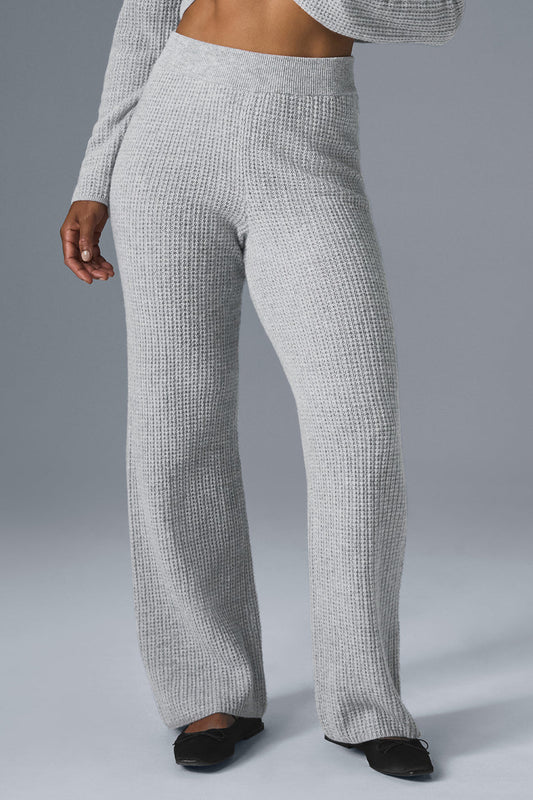 Kaschmir-Hüftbundhose aus Plüschwaffelstoff – Sportliches Heidegrau