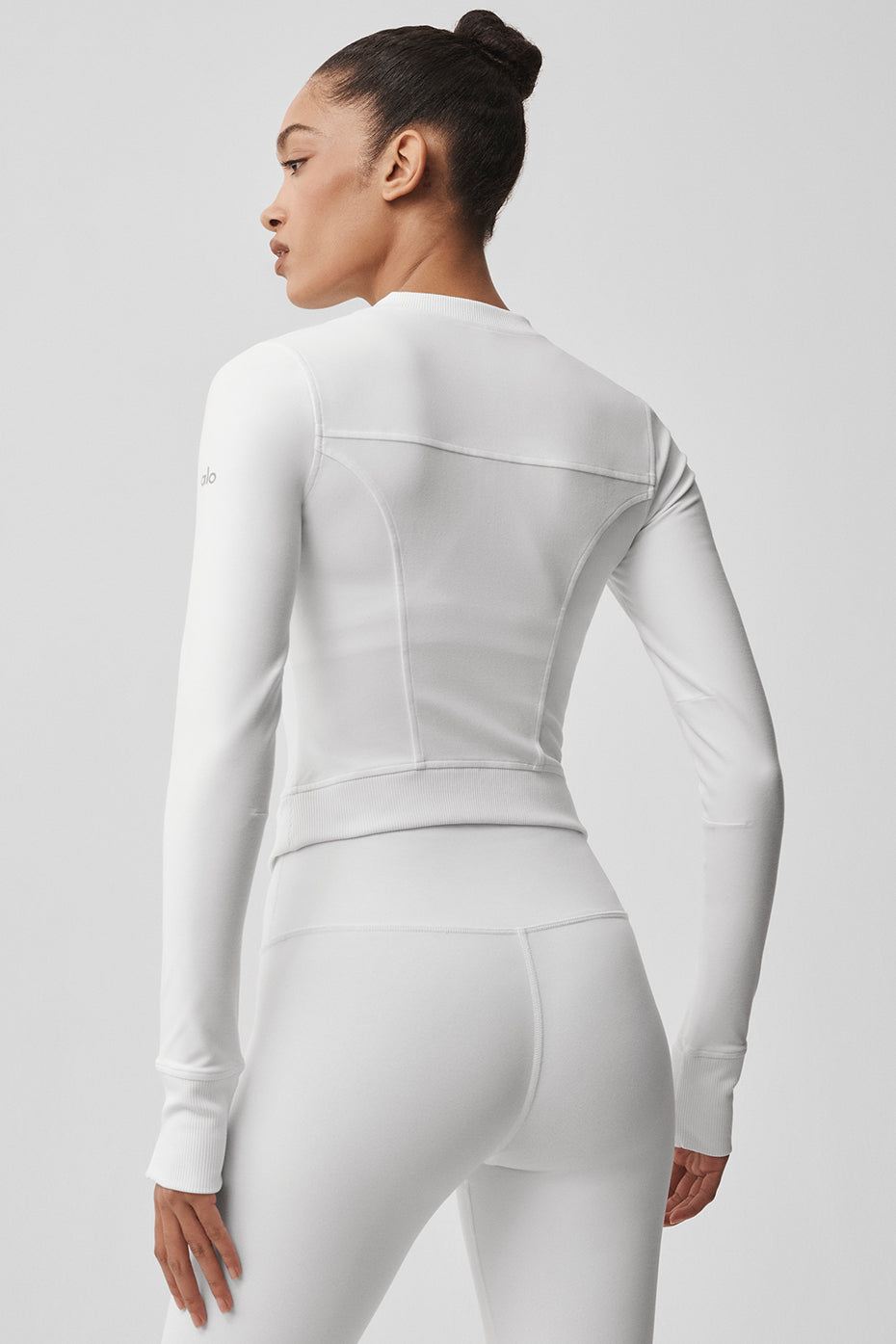 Recharge Jacket - White