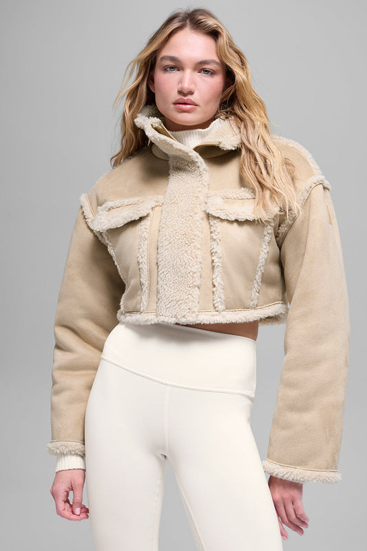 Kunstfell-Schneefall-Kurzjacke – Woodland Tan