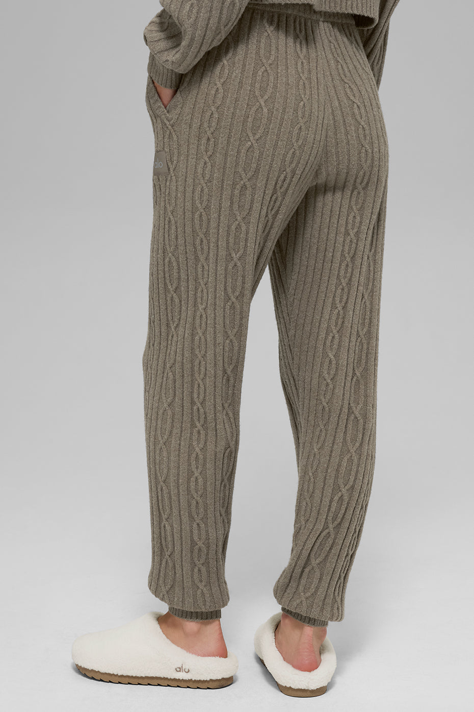 Kabelstrick-Winterglück-Hose – Helles Kakao