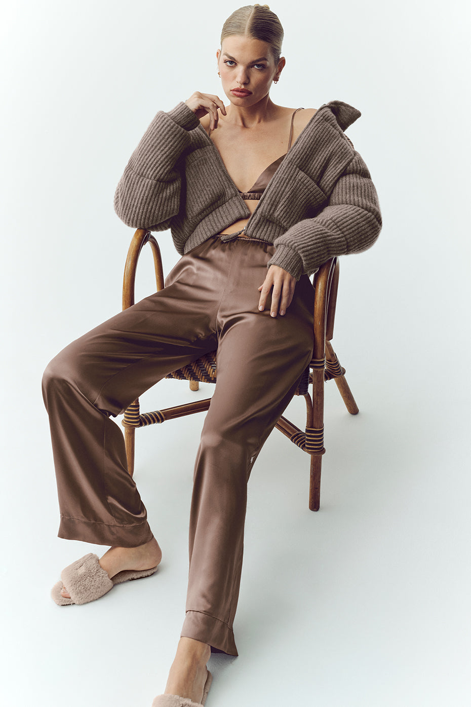 Silk Luminous Hose (regulär) – Alpine Cocoa