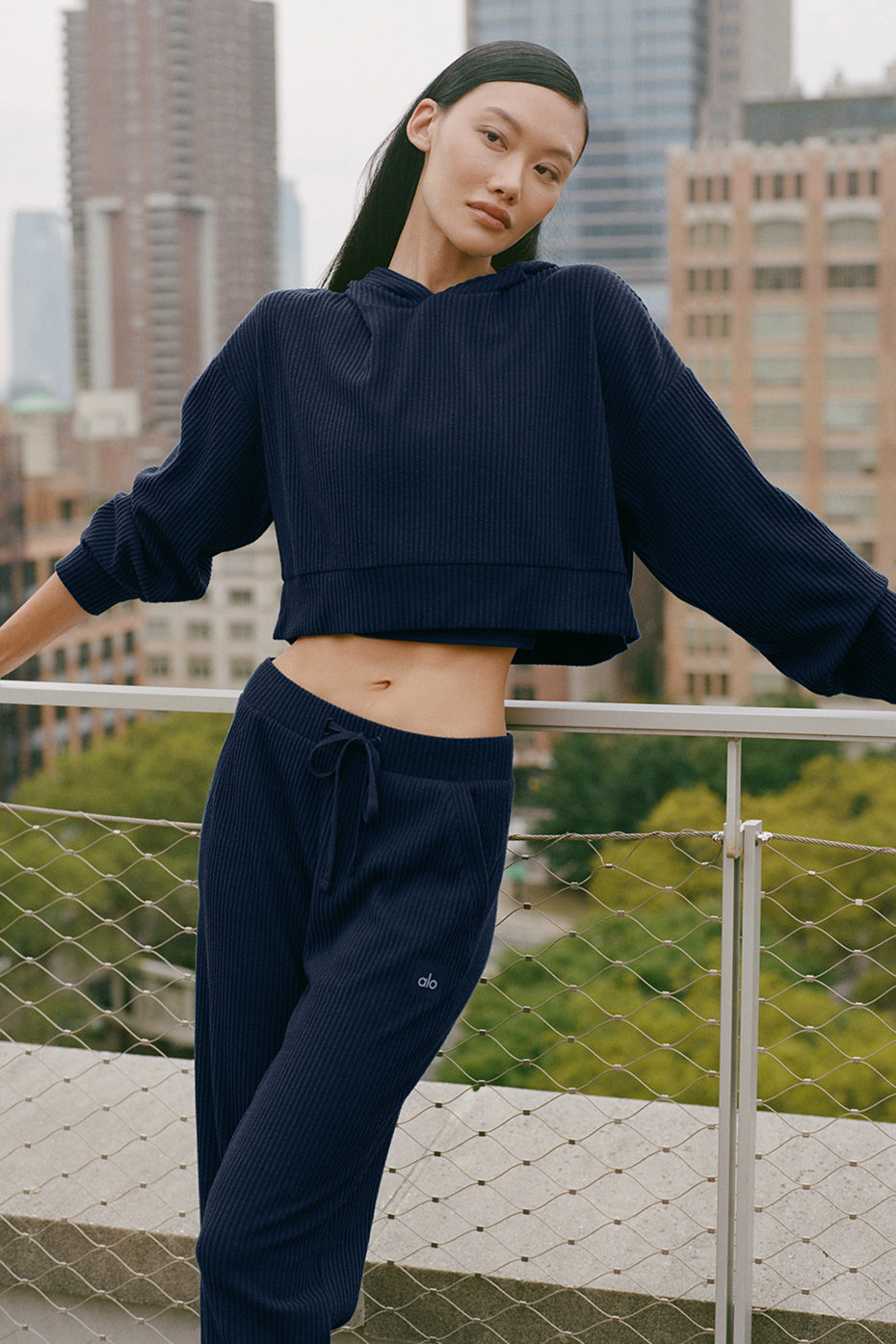 Muse Sweatpant - Navy