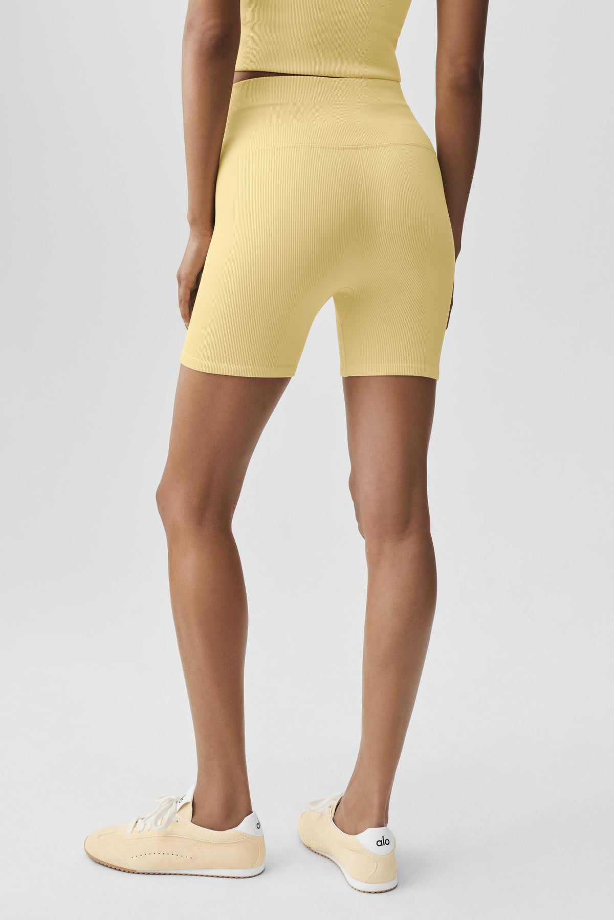 5" Nahtlose gerippte Lieblingsshorts - Warm Butter