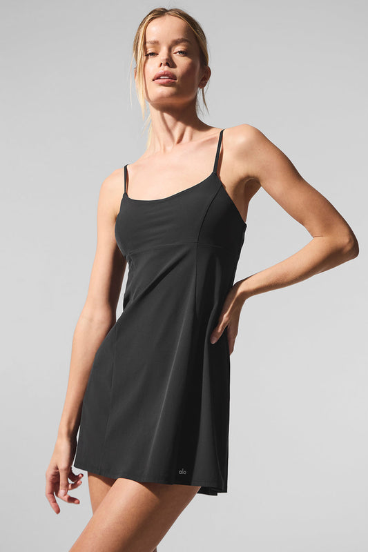 Luftiges Tenniskleid – Schwarz