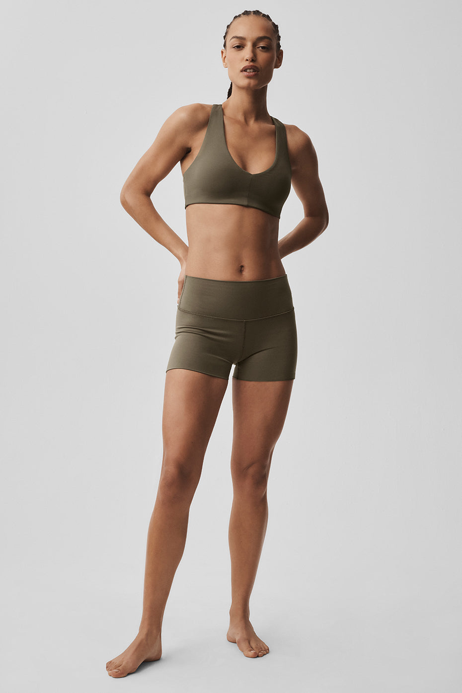 ALO Softsculpt Base Bra – Olivgrün